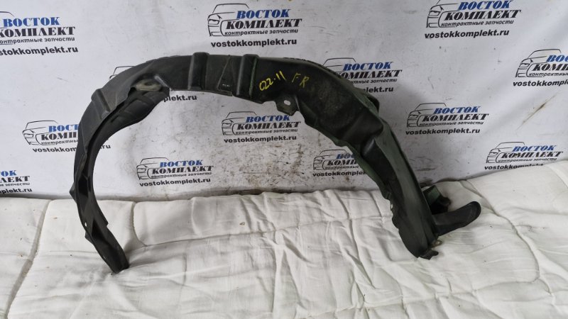 Подкрылок Toyota Passo 2015 KGC30 1KR-FE перед прав