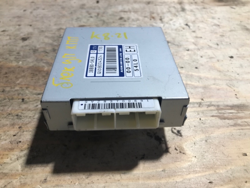 Блок управления АКПП Suzuki SX4 YC11S M15A