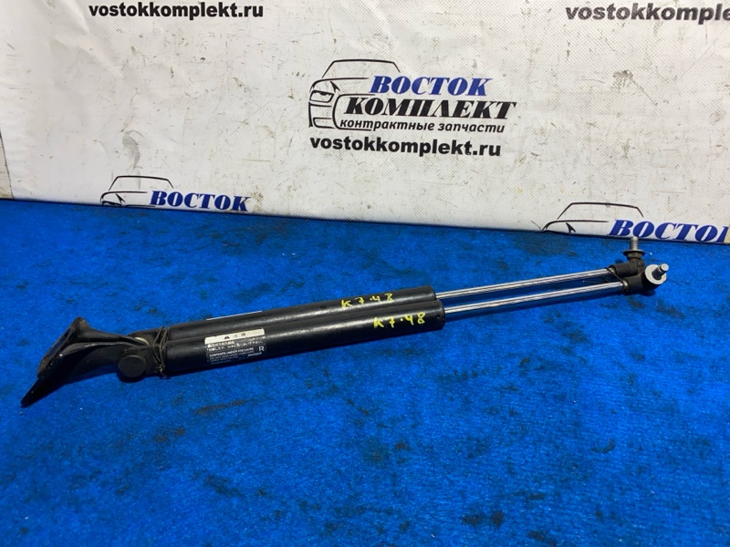 Амортизатор багажника Nissan Tiida C11 HR15DE