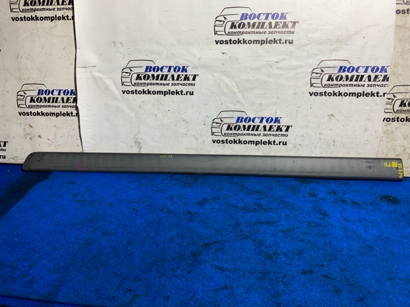 Молдинг на дверь Nissan X-Trail NT30 QR20DE перед прав