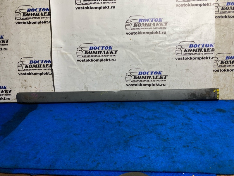 Молдинг на дверь Nissan X-Trail NT30 QR20DE перед лев