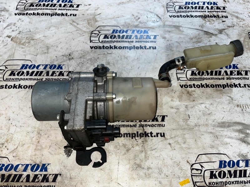 Насос гидроусилителя Mazda Axela BKEP LF-DE