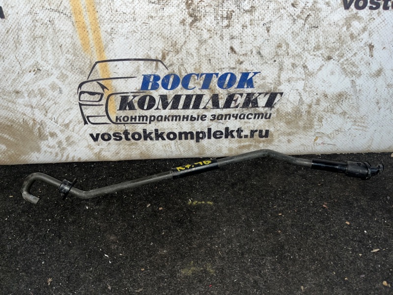 Держатель капота Nissan Cube BNZ11 CR14DE