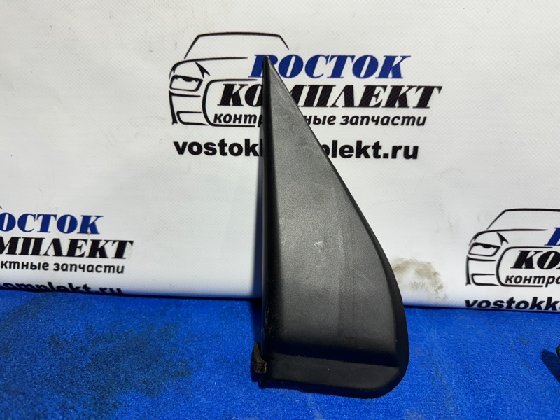 Уголок крыла Nissan Cube Cubic BGZ11 CR14DE перед лев