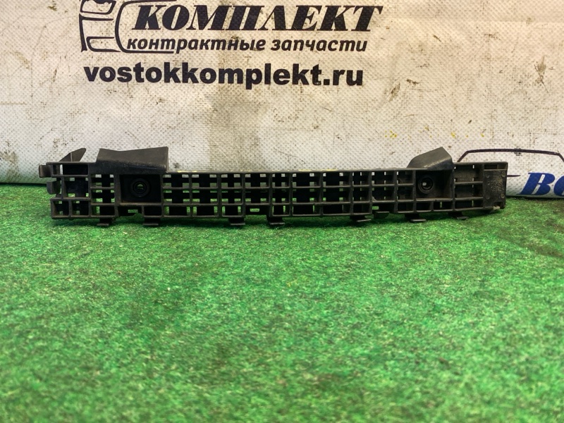 Клипса бампера Honda Fit GE6 L13A зад лев