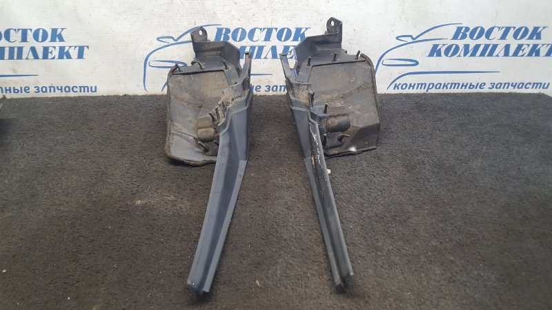 Решетка под лобовое стекло Honda Fit 2008 GE6 L13A