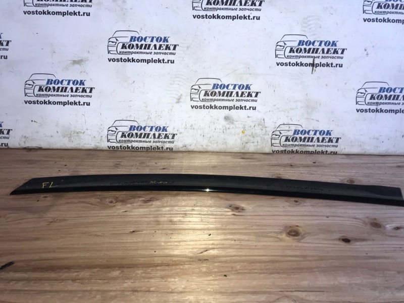 Ветровик Honda Fit GP1 LDA перед лев