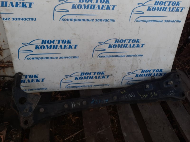 Балка продольная Mazda Demio DW3W
