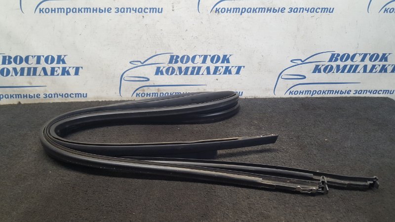 Молдинг крыши Honda Fit 2011 GP1 LDA