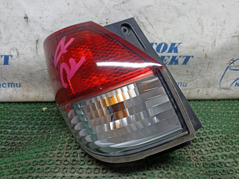 Фонарь стоп-сигнала Suzuki Solio MA15S K12B лев