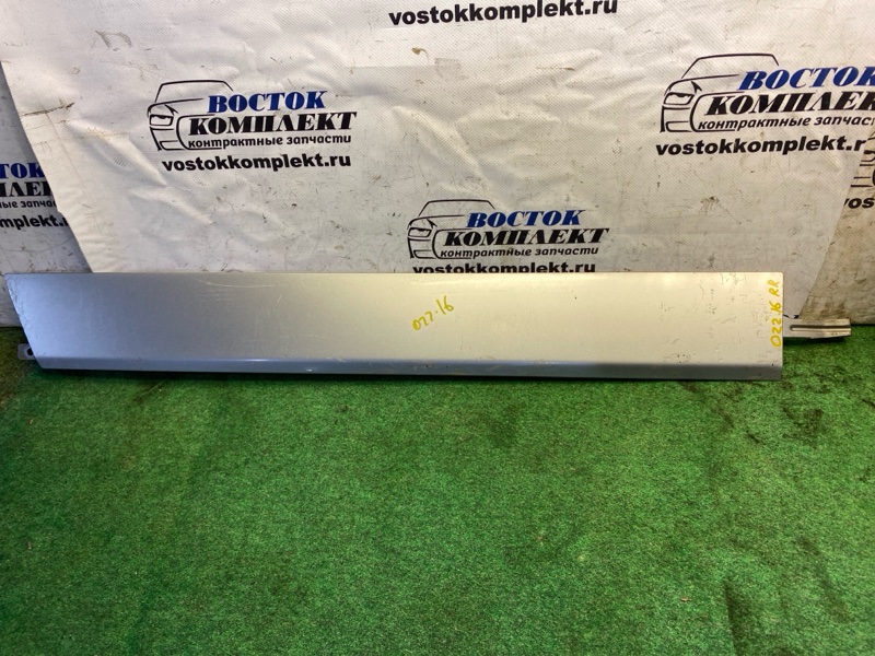 Накладка на крыло Nissan Serena CC25 MR20DE зад прав