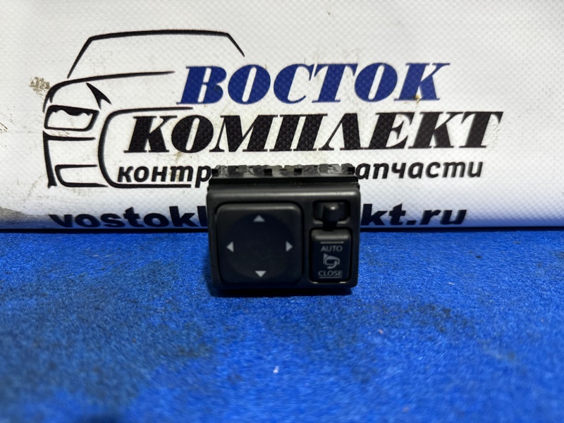 Блок управления зеркалами Nissan March NK13 HR12DE