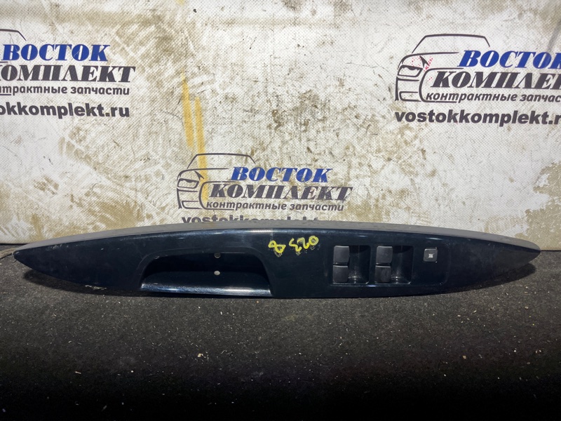 Блок управления стеклоподъемниками Mitsubishi Mirage A05A 3A90