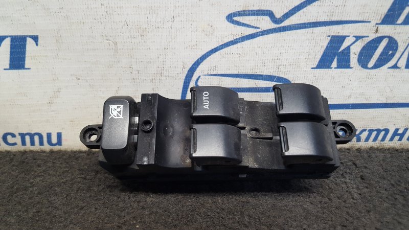 Блок управления стеклоподъемниками Suzuki Solio MA15S K12B перед прав