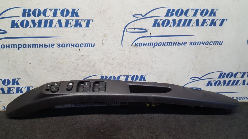 Блок управления стеклоподъемниками Suzuki Solio MA15S K12B перед прав