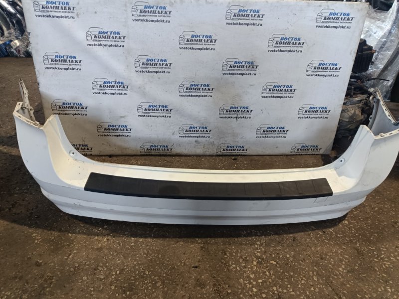 Бампер Volvo V70 YK1BW985 B63245 зад