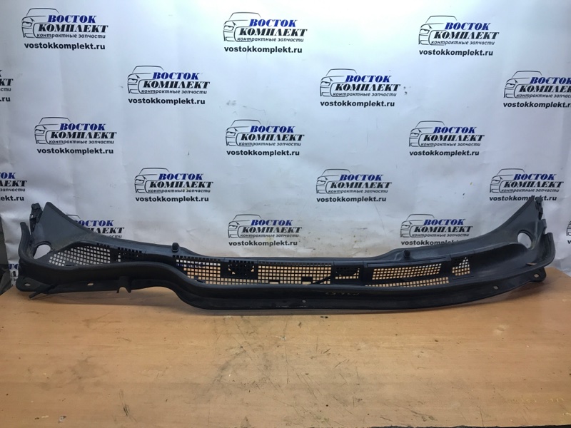 Решетка под лобовое стекло Honda Elysion RR1 K24A