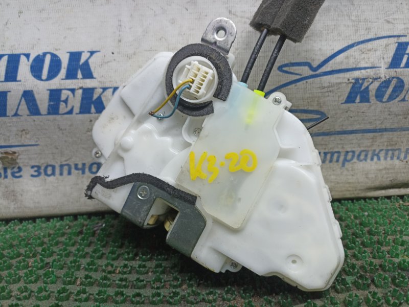 Замок дверной Honda Freed 2010 GB3 L15A перед лев