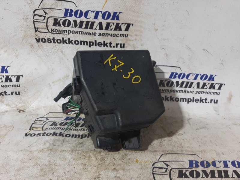 Блок предохранителей Toyota Vitz 2009 KSP90 1KR-FE