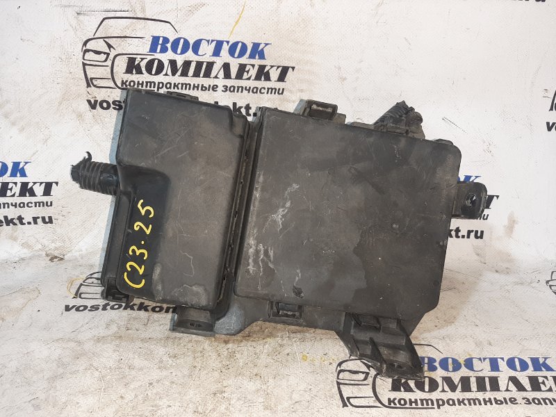 Блок предохранителей Nissan Lafesta 2006 NB30 MR20DE