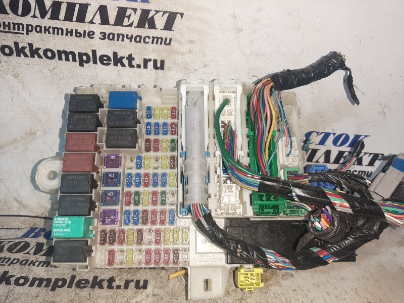 Блок предохранителей Honda Freed 2010 GB3 L15A