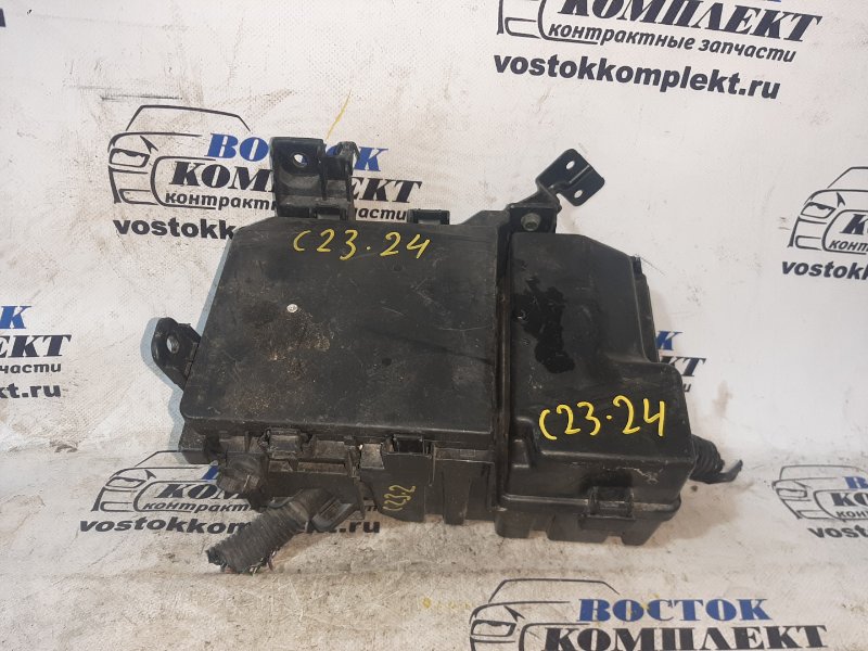 Блок предохранителей Nissan Serena 2007 C25 MR20DE
