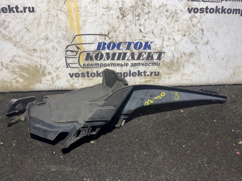 Решетка под лобовое стекло Honda Fit GE6 L15A прав