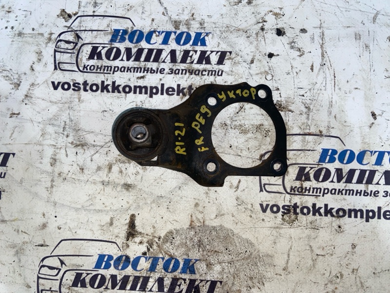 Подушка редуктора Mitsubishi Pajero Mini H58A 4A30-T перед лев