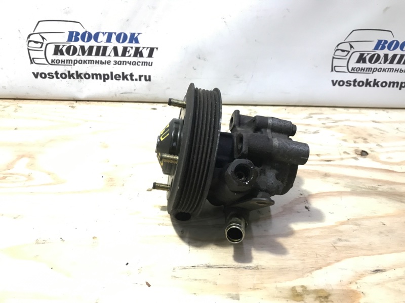 Насос гидроусилителя Toyota Estima Lucida CXR20G 3C