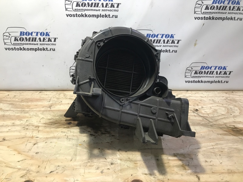 Корпус вентилятора отопителя Honda Stepwgn 2011 RK5 R20A