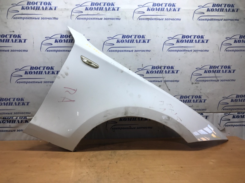 Крыло BMW 118I E46 N461320BY перед прав