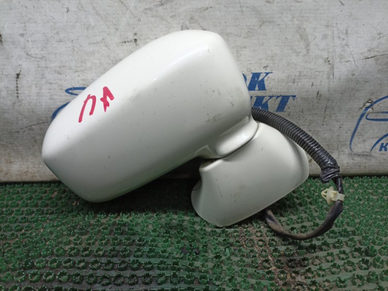 Зеркало боковое Honda Stream 2004 RN3 K20A прав