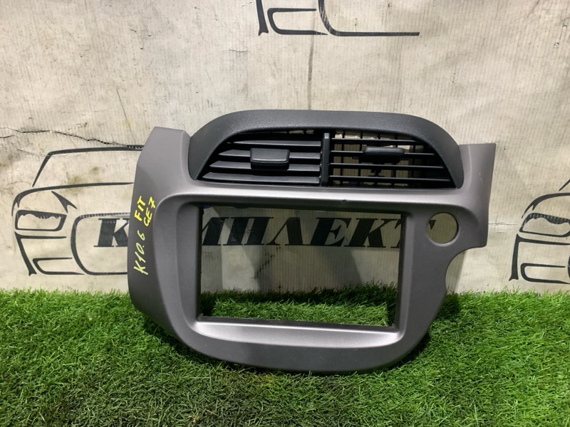 Рамка магнитофона Honda Fit 2011 GE7 L13A