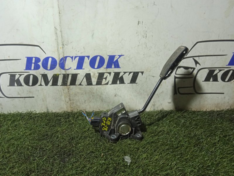 Педаль газа Honda Fit Shuttle 2011 GP2 LDA