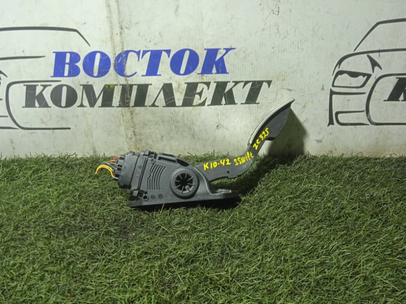 Педаль газа Suzuki Swift ZC32S M16A