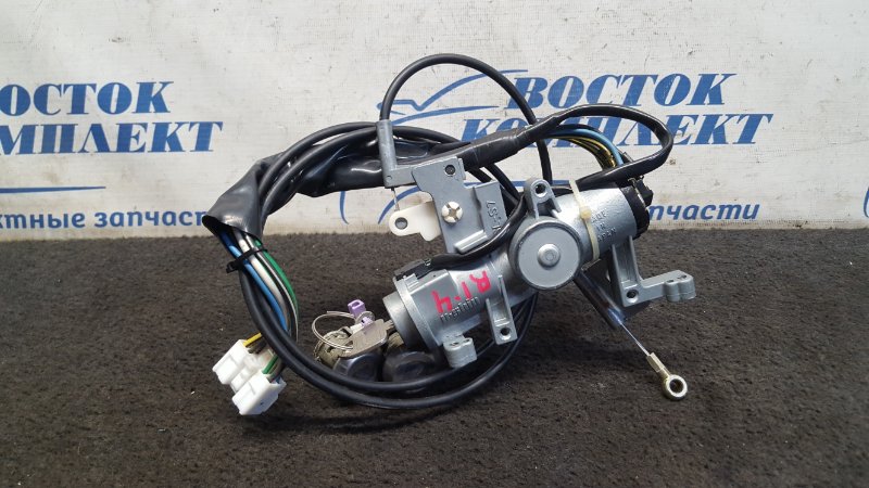 Замок зажигания Suzuki Jimny JB23W K6A-T