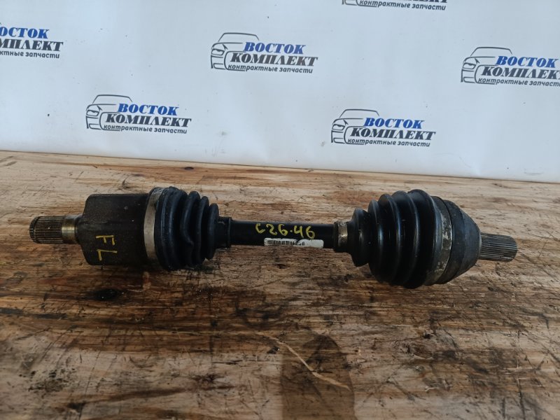 Привод Volvo V70 YK1BW985 B63245 перед лев