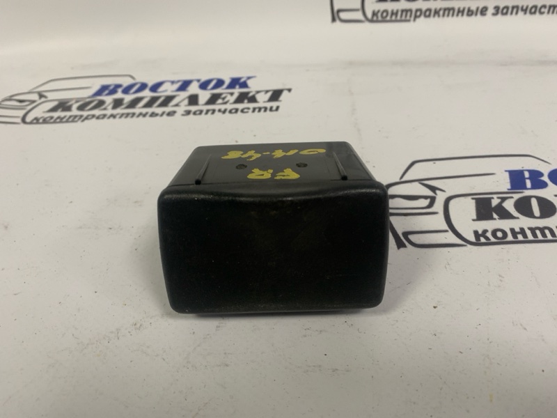 Пепельница Honda Odyssey RA8 J30A