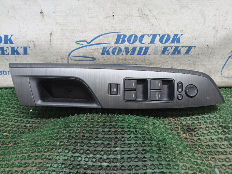 Блок управления стеклоподъемниками Mazda Atenza GH5FW L5-VE перед прав