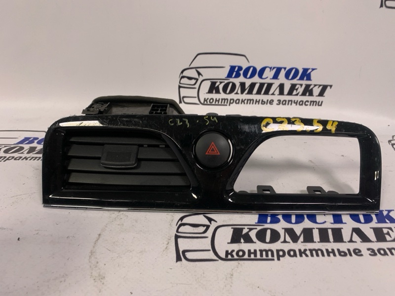 Дефлектор Nissan Serena 2011 FC26 MR20DD