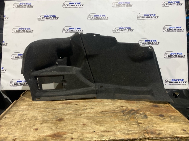 Обшивка багажника BMW 525I E60 M54B25 лев