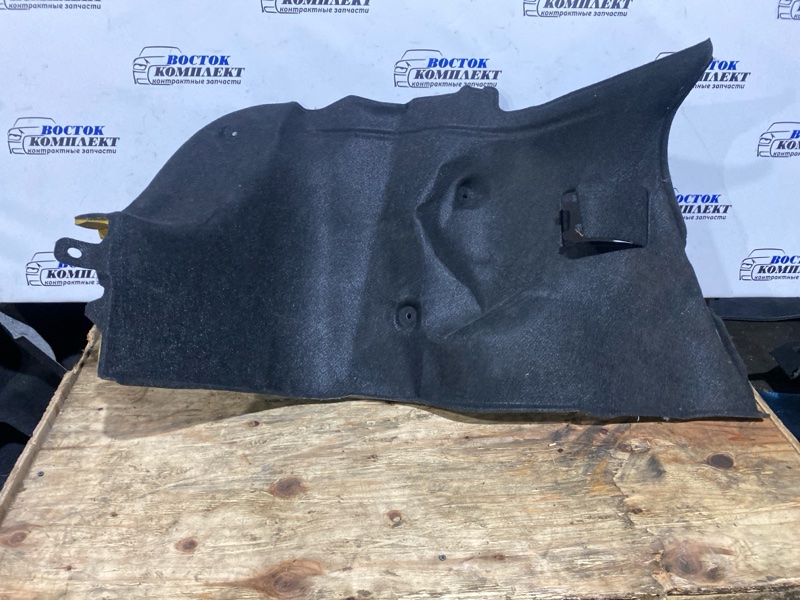 Обшивка багажника Nissan Tiida Latio SC11 HR15DE лев