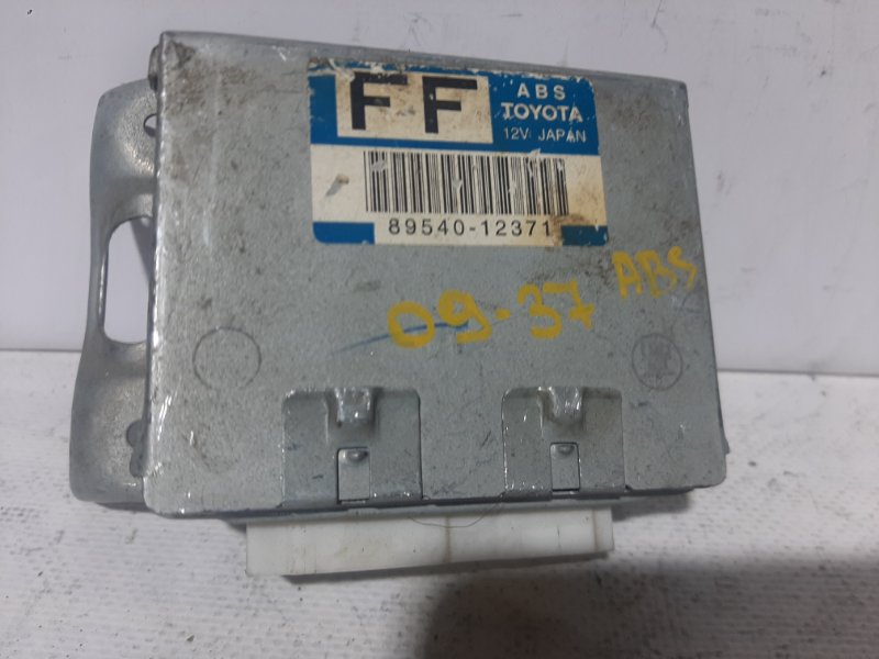 Блок управления ABS Toyota Sprinter AE110 5A-FE