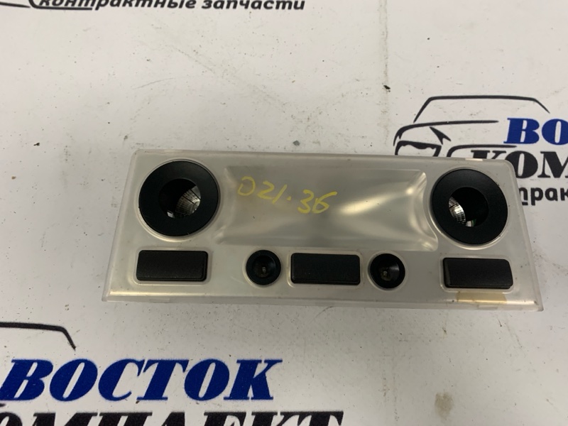 Плафон салона BMW 525I E60 M54B25
