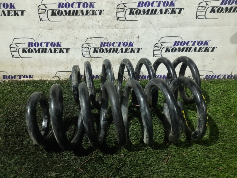 Пружина подвески Honda Legend 2006 KB1 J35A зад