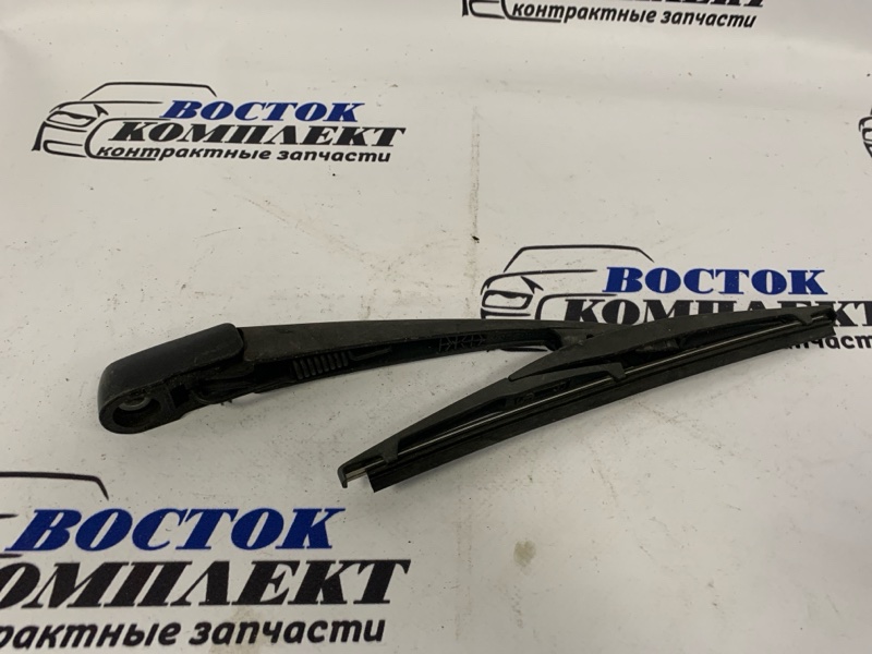 Щетка стеклоочистителя Suzuki Swift ZC71S K12B зад