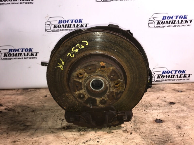 Ступица Volvo V70 перед прав