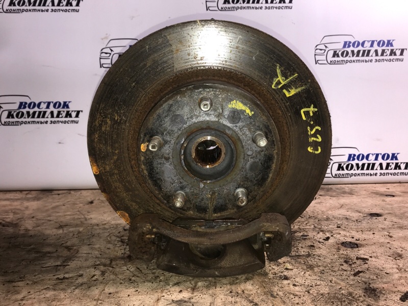 Ступица Toyota Voxy 2012 ZRR70G 3ZR-FAE перед прав