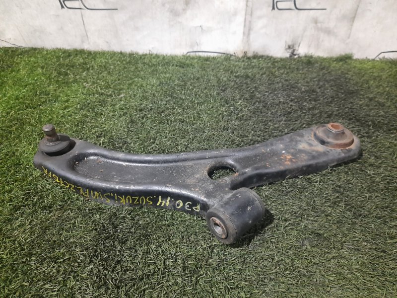 Рычаг подвески Suzuki Swift ZC71S K12B перед прав