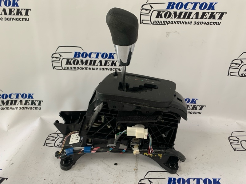 Рычаг переключения КПП Toyota IQ 2011 KGJ10 1KR-FE